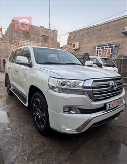 تويوتا لاندكروزر